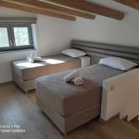 بيت للعطل Luxury Serani With Panoramic View فاسيليكي