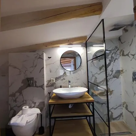 Hébergement de vacances Luxury Serani With Panoramic View *